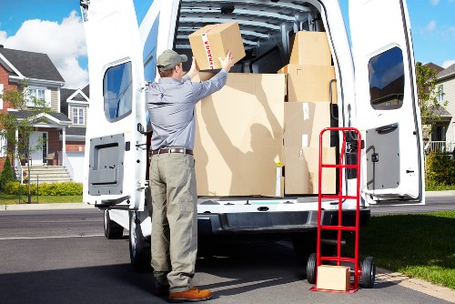 Affordable Man and Van self storage services in Surrey